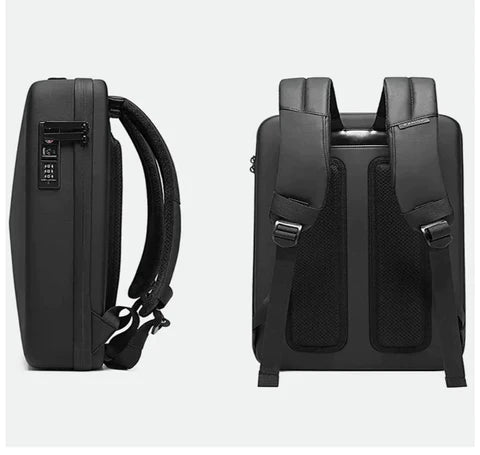 MOCHILA ANTIRROBO CON ENTRADA USB